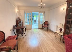 Photo 4- click for photo gallery